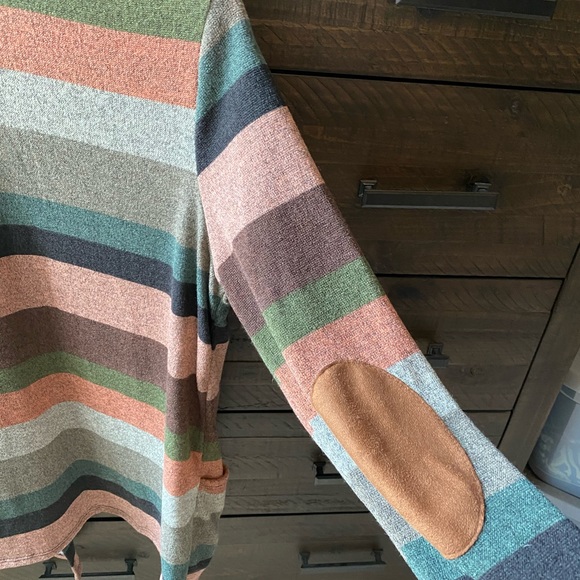 Cardigan - Picture 3 of 3